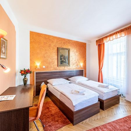 Hotel Trumf Mladá Boleslav Εξωτερικό φωτογραφία