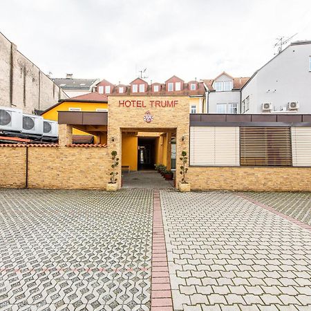 Hotel Trumf Mladá Boleslav Εξωτερικό φωτογραφία