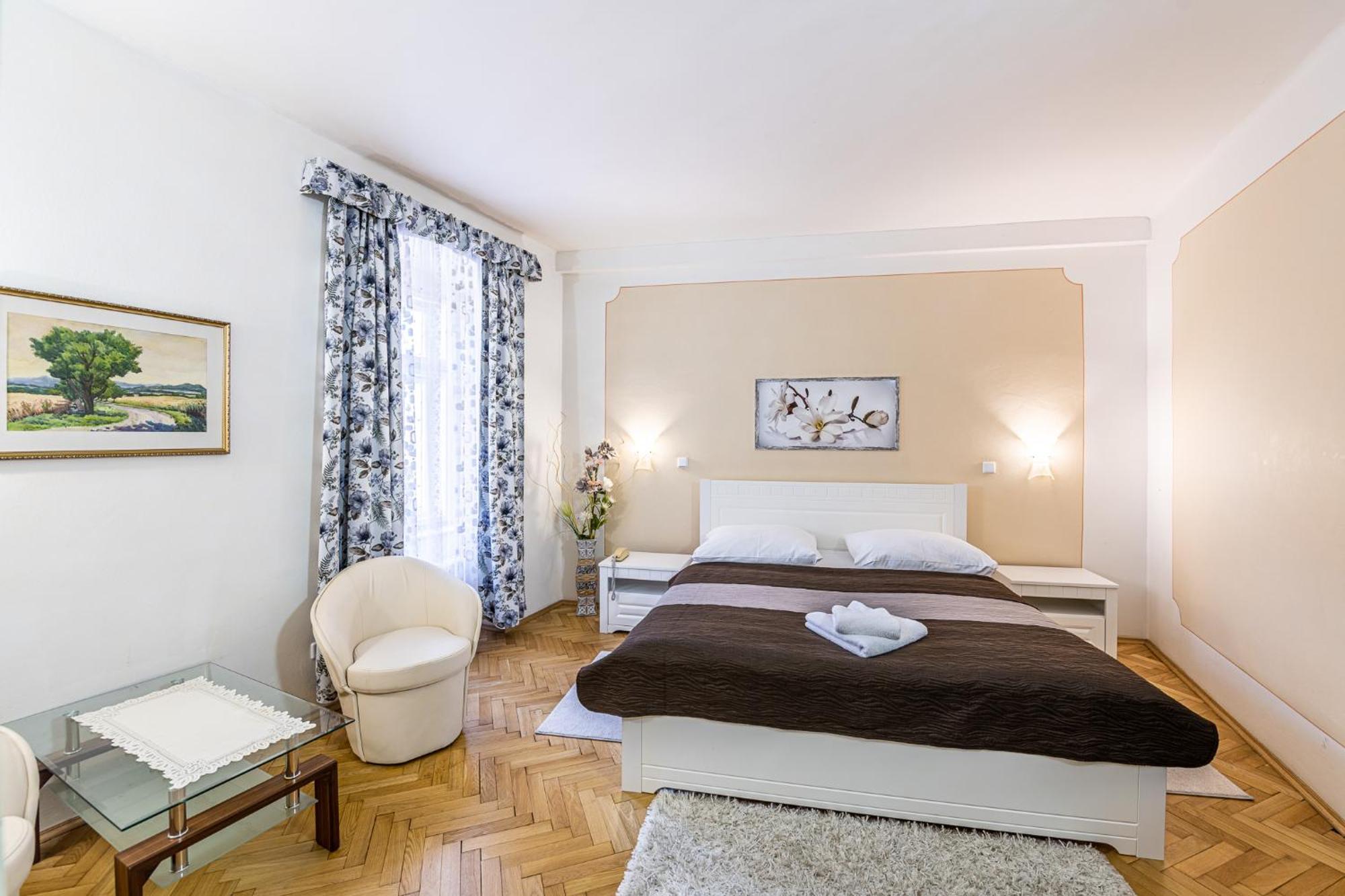 Hotel Trumf Mladá Boleslav Εξωτερικό φωτογραφία