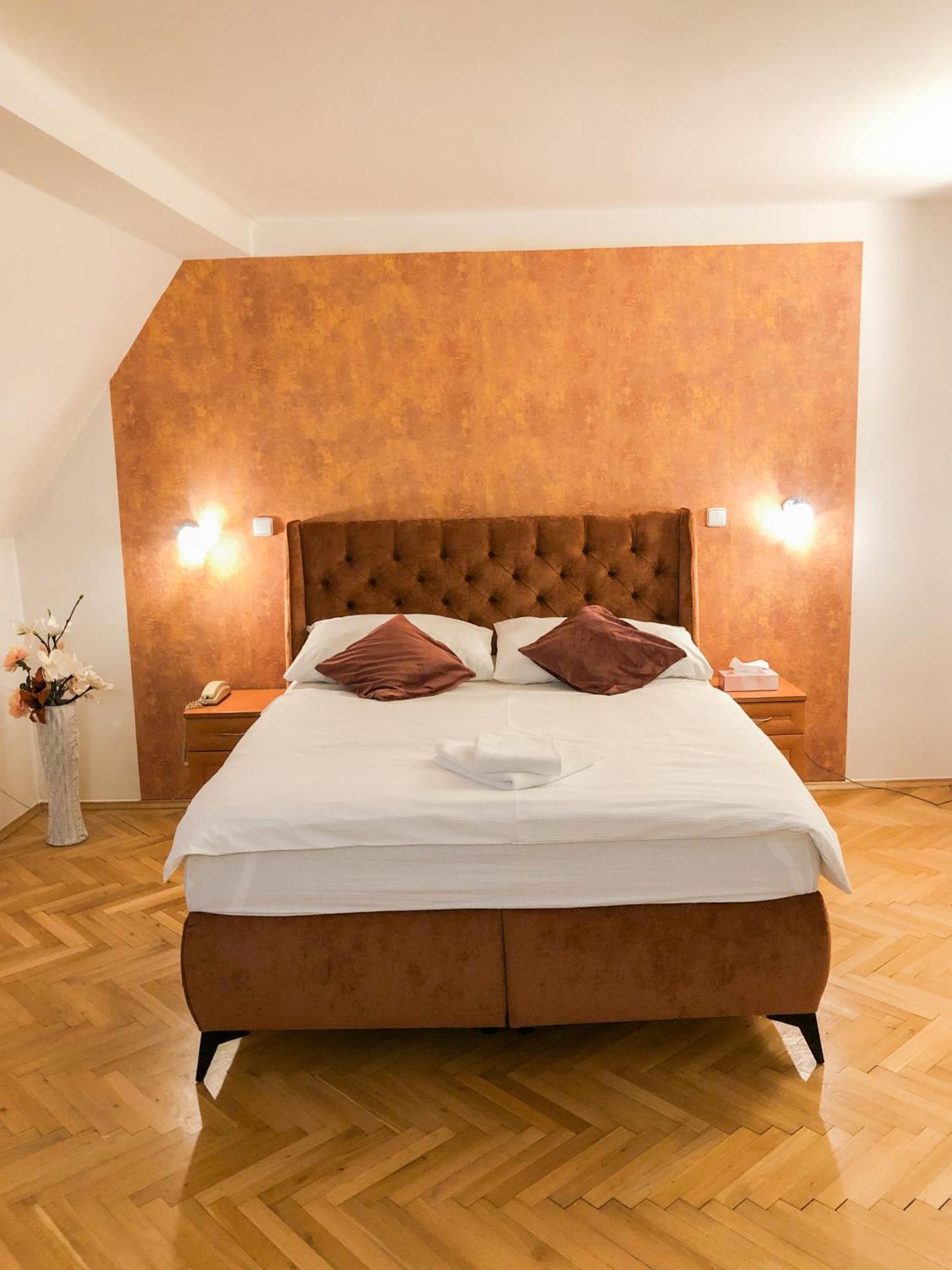 Hotel Trumf Mladá Boleslav Εξωτερικό φωτογραφία